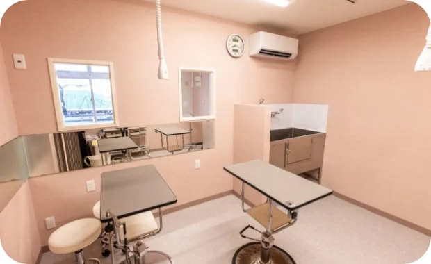 トリミングルーム